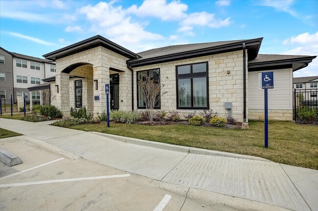 Building Photo - Spacious Two-Bedroom Flats: Affordable Ele...