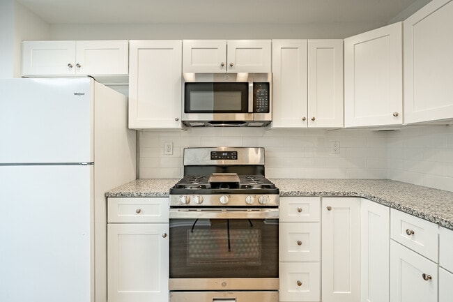 Building Photo - 138 Iron Bark Ct