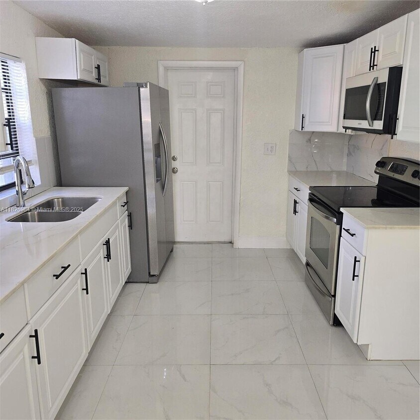 Foto principal - 1732 NW 80th St