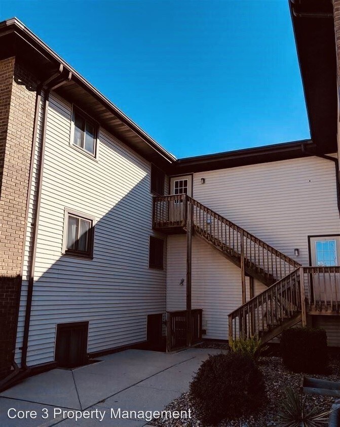 Foto principal - 715 Fairmont Dr