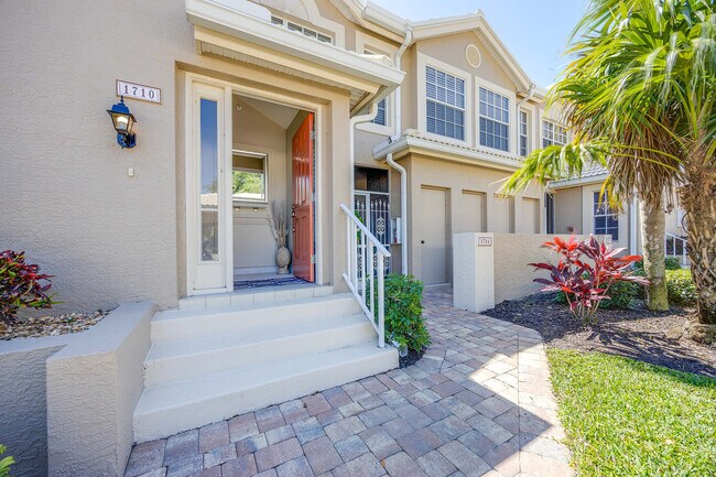 Building Photo - 13631 Worthington Way