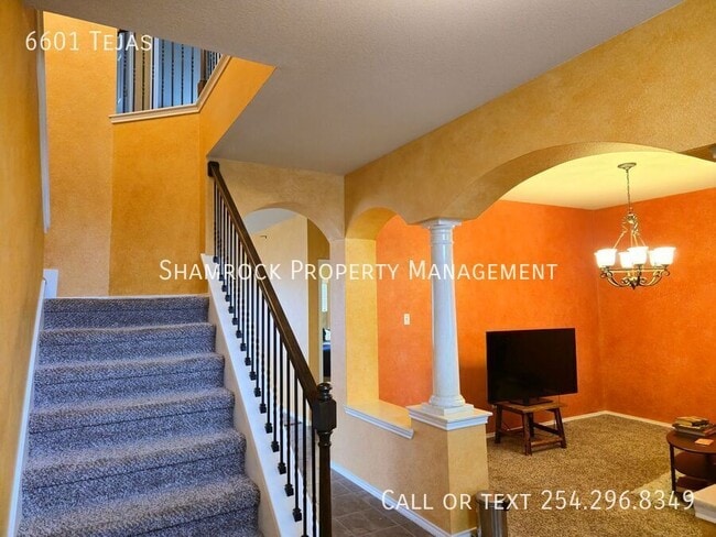 Building Photo - Sendero Springs - FIVE bedrooms!