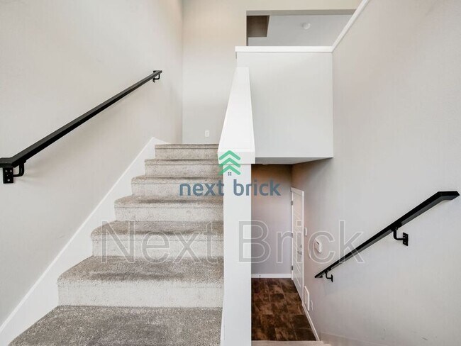 Foto del edificio - 1325 Seattle Hill Rd