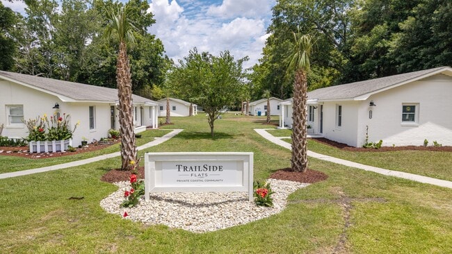 Photo - 4211 Peachtree Ave (Wilmington, NC) Townhome