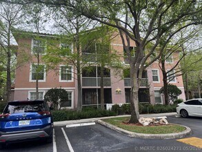 Building Photo - 6650 W Sample Rd
