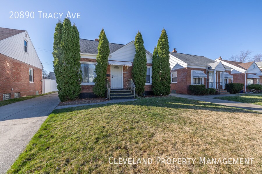 Primary Photo - Beautiful Euclid Bungalow