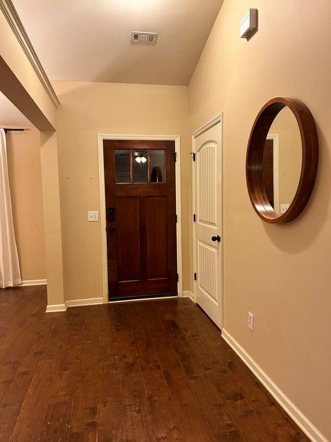 Photo - 2218 Turnbury Lane House