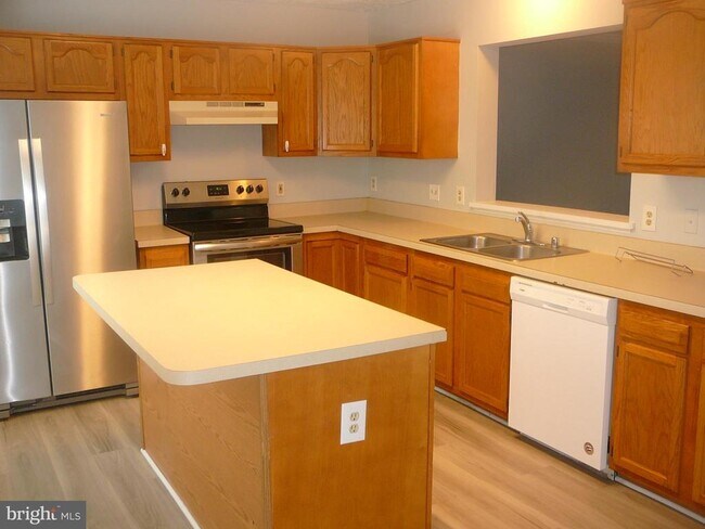 Foto del edificio - 406 Park Cove Dr