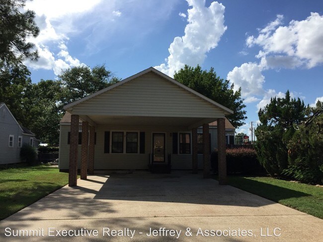 Building Photo - 3 br, 2 bath House - 106 Archer Ave
