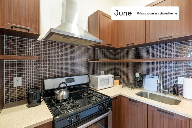 Foto del edificio - Room in Shared 3 bed/2 bath home in Bushwick