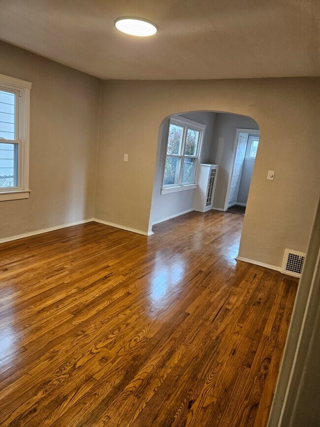 Foto del edificio - 126 Colby Ave