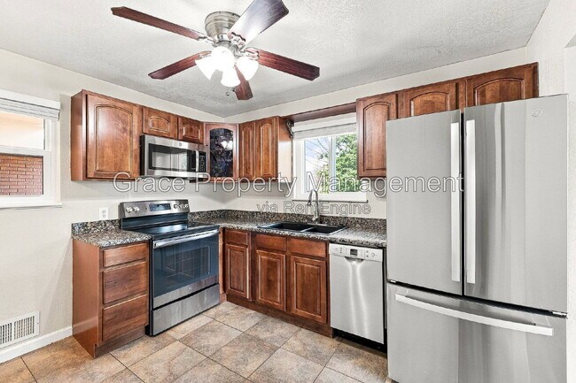 Foto del edificio - 2129 E 114th Ave