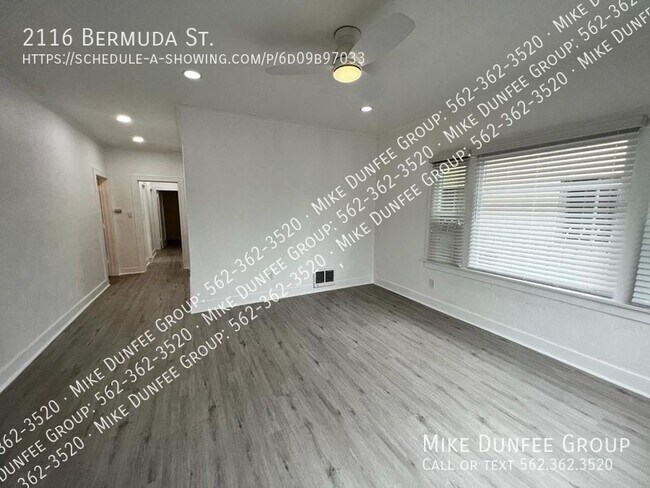 Building Photo - Alamitos Beach 2-Bedroom Unit Blocks Away ...