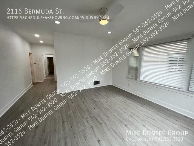 Foto del edificio - Alamitos Beach 2-Bedroom Unit Blocks Away ...