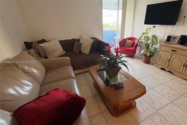 Foto del edificio - 5050 NW 7th St