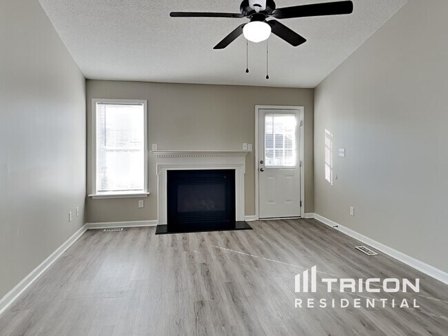 Foto del edificio - 1331 Sasswood Ln
