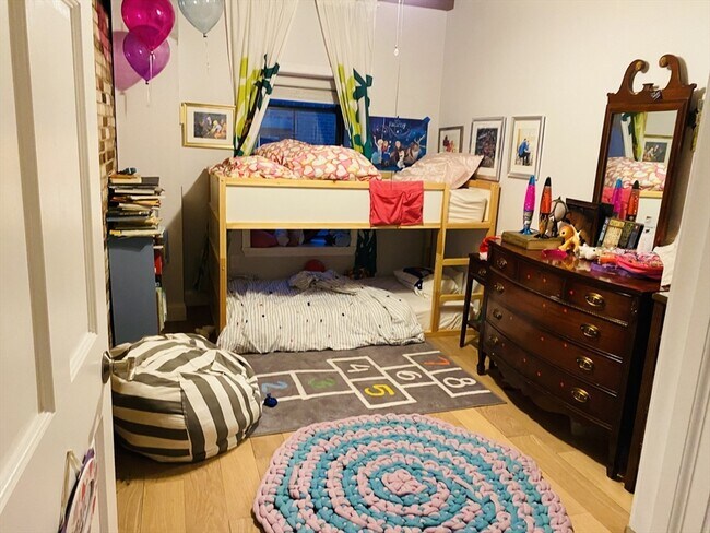 Foto del edificio - 99 Fulton St