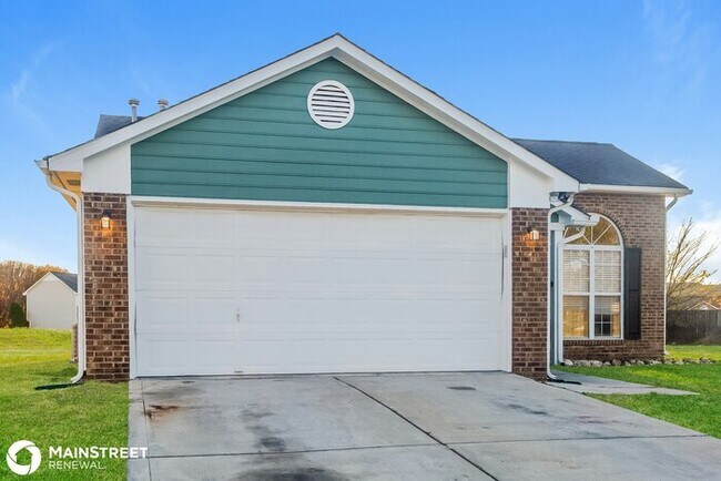 Building Photo - 4223-4224 4 Winds Ct SW
