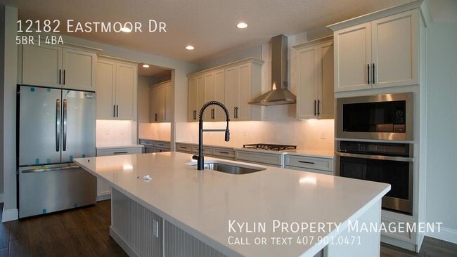 Building Photo - 12182 Eastmoor Dr