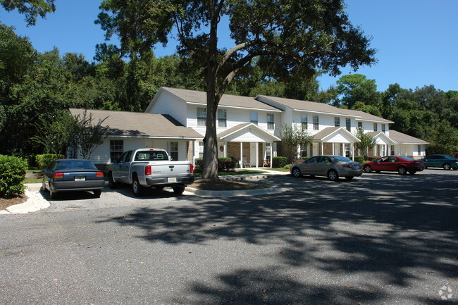 Building Photo - Post Oak Apartments