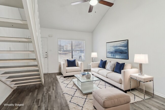 Foto del edificio - Hampton Townhomes