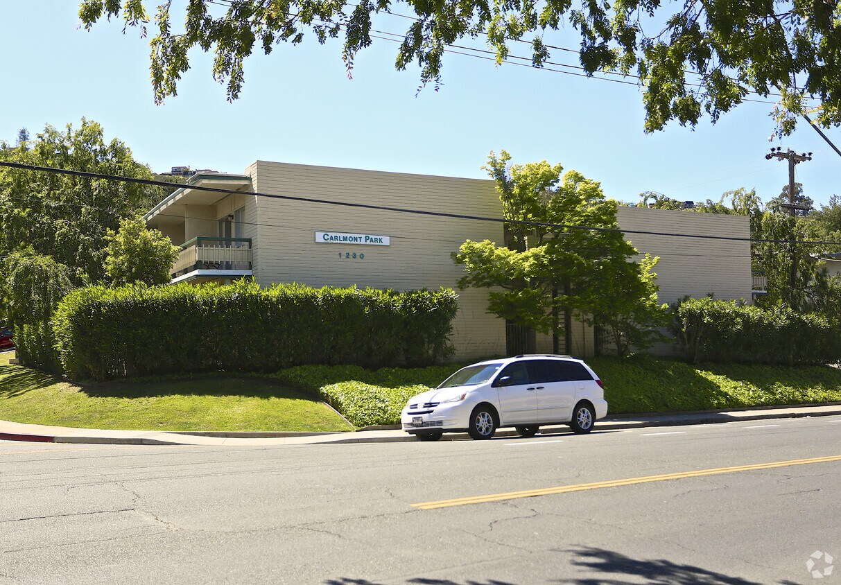 Building Photo - 1230 Alameda De Las Pulgas