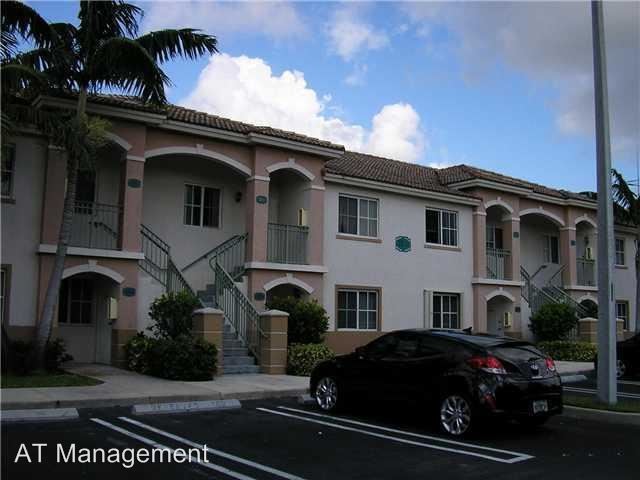 Foto del edificio - 2921 SE 13th Ave
