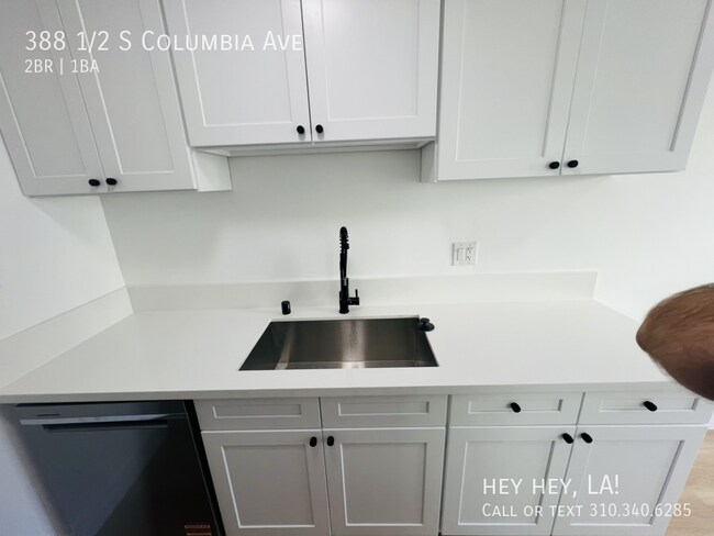 Foto del edificio - 388 Columbia Ave