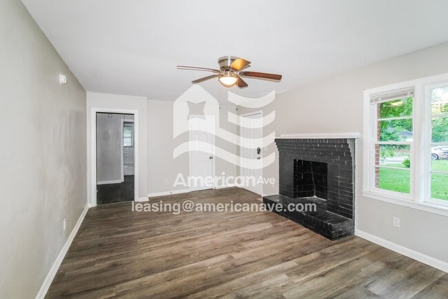 Building Photo - 106 Jones Pl