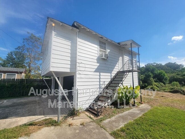 Building Photo - 1951 Barnes Rd