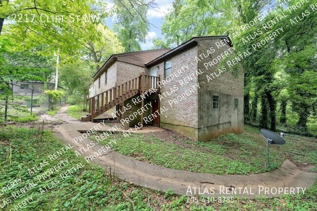 Foto del edificio - 2217 Clift St NW