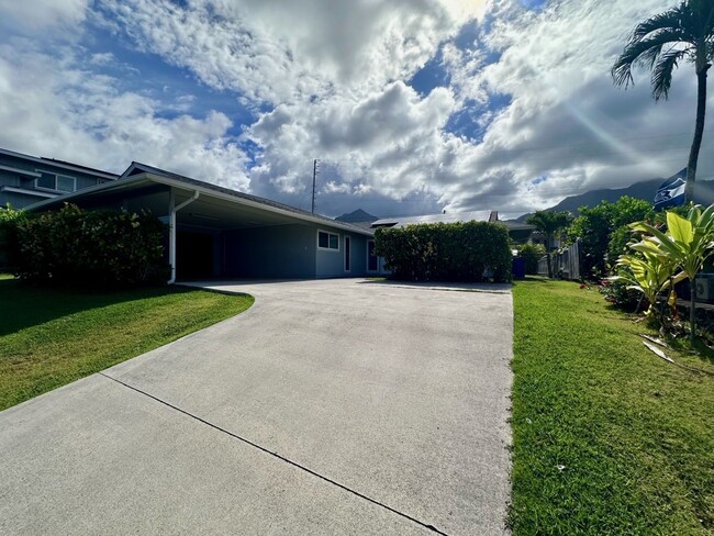 Building Photo - For Rent – [Ali’I Shores] 46-132 Humu St. ...