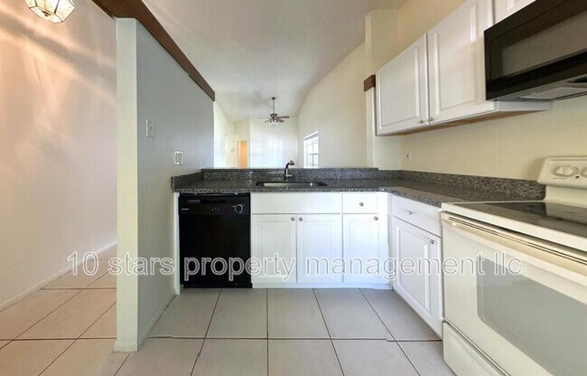 Building Photo - 599 Capistrano Ct