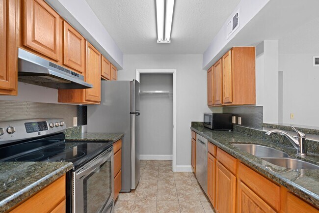 Foto del edificio - 815 Boynton Beach Blvd