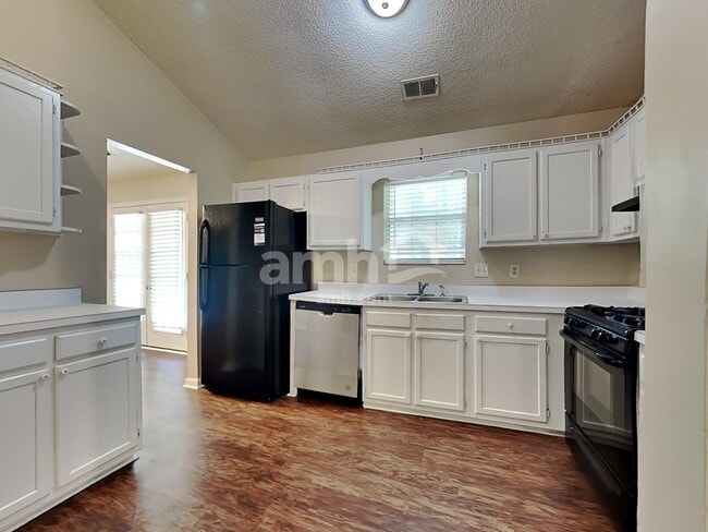 Building Photo - 4845 Chasestone Ct