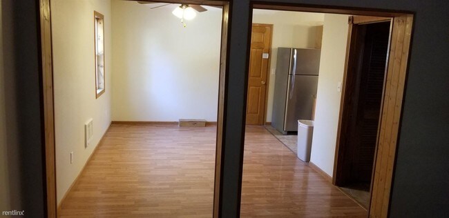 Building Photo - 3 br, 1.5 bath House - 50 North Main Street
