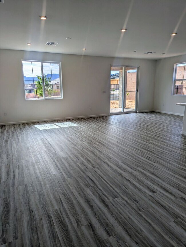 Foto del edificio - New Build in the Gatherings, Mesquite's Ne...