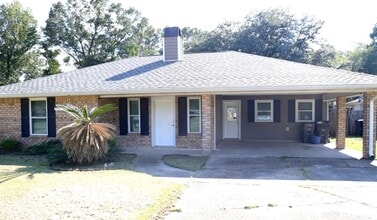 Building Photo - 10751 Carmel Dr