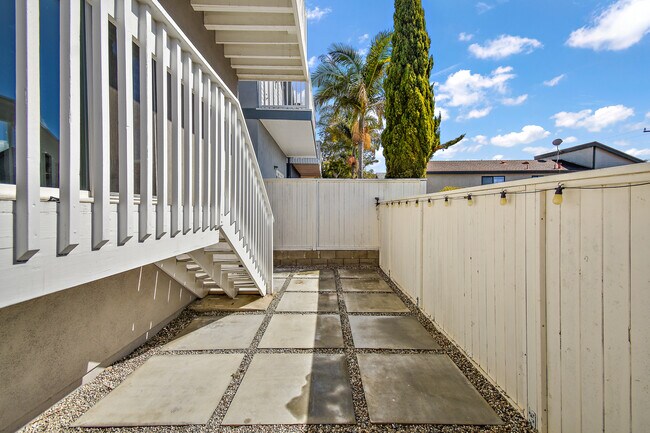 Back patio - 1714 Carlson Ln