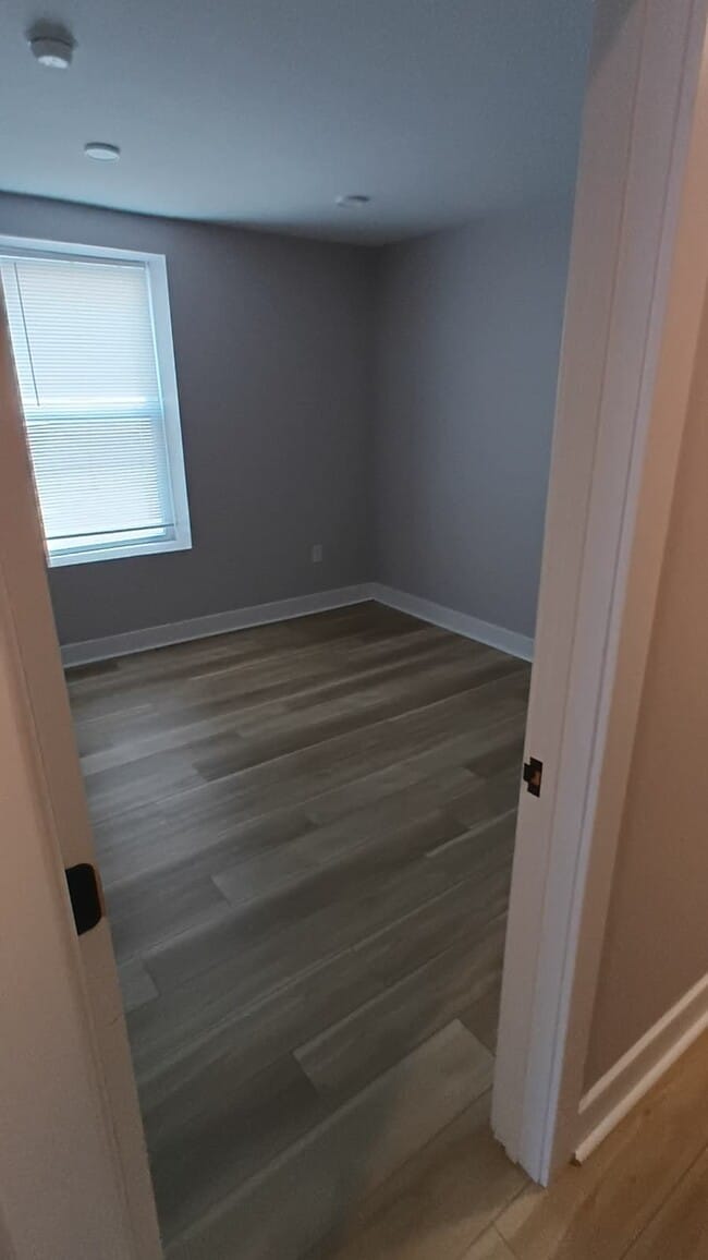 Foto del edificio - 325 N 40th St
