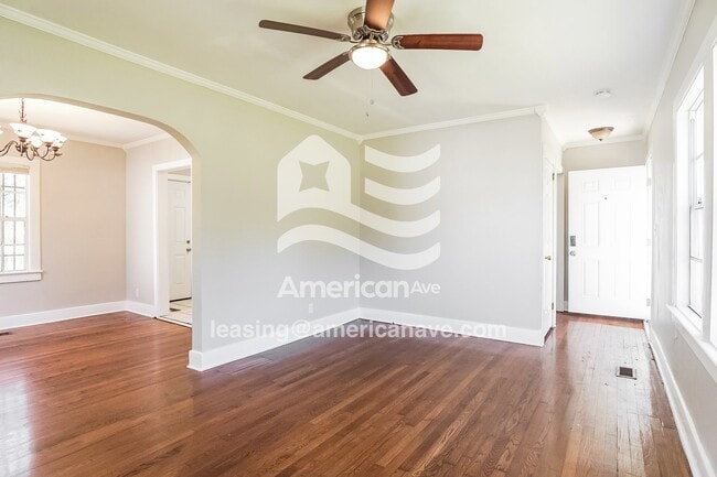 Building Photo - 1243 Pineview Rd