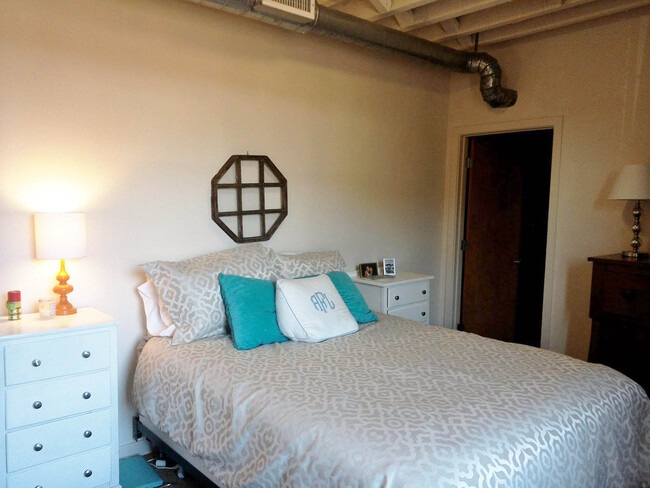 Interior Photo - Norcross Station Apartments