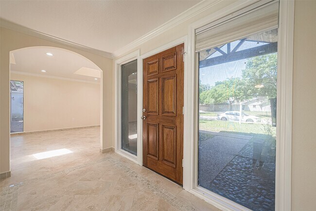 Foto del edificio - 3019 Stoney Brook Dr