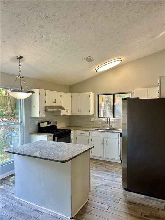 Foto del edificio - 3897 Murdock Ln