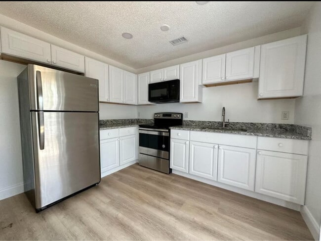 Foto del edificio - 4522 Kirk Rd