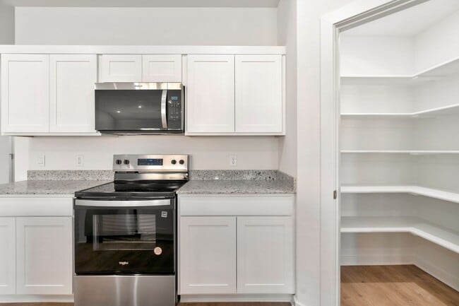 Building Photo - Brand-New 4 Bedroom Home in Prairie Grove! Move-in Ready! FENCE INCLUDED! First Month's Rent is 5...