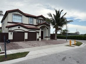 Building Photo - 15375 SW 93rd Ln
