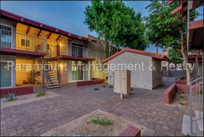 Building Photo - **Move in special!** Beautiful 2 bed/1 bath