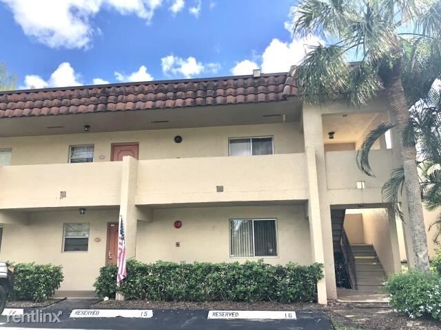 Building Photo - 2 br, 2 bath Condo - 829 Camino Rd # 207-C