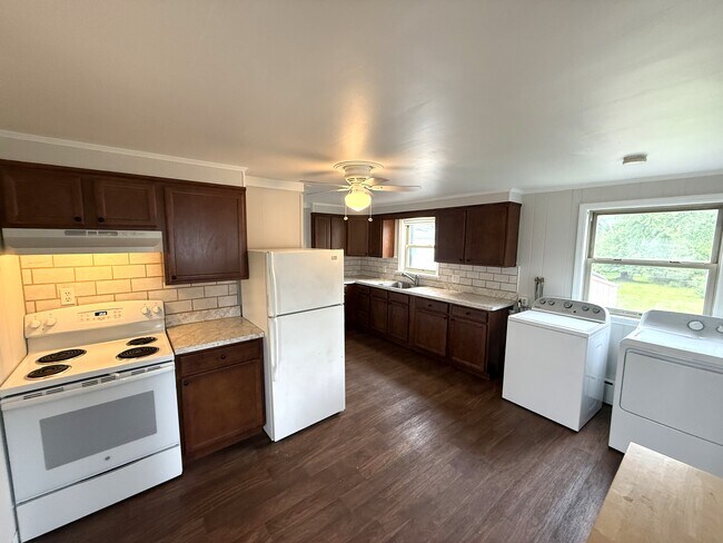 Foto del edificio - 266 W Ridge Pike